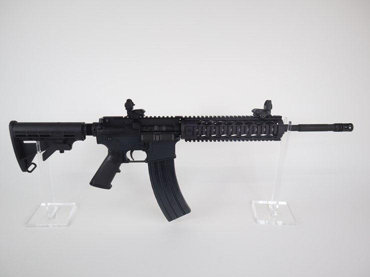 #63-•-#721-•-spike's-tactical-model-st-15-rifle.-300-aac-blackout-image-1