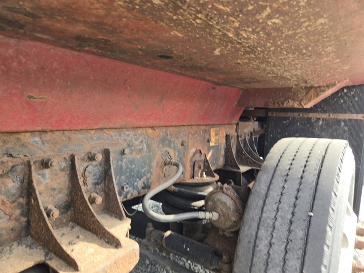 2002-kenworth-t800-image-31