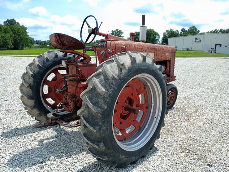 farmall-450-image-5