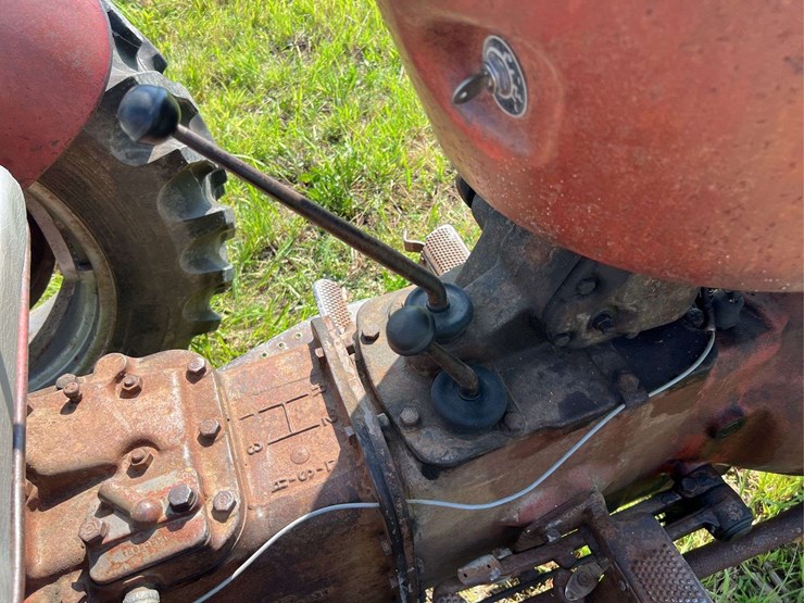 massey-ferguson-50-image-34