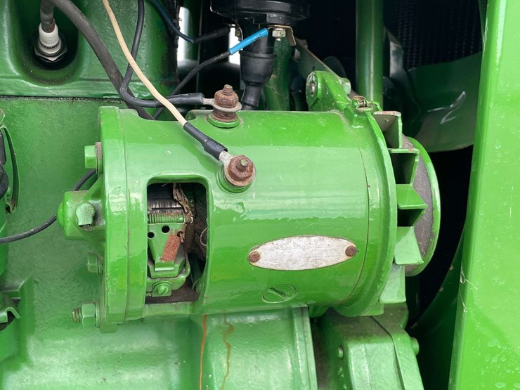 john-deere-40-image-32