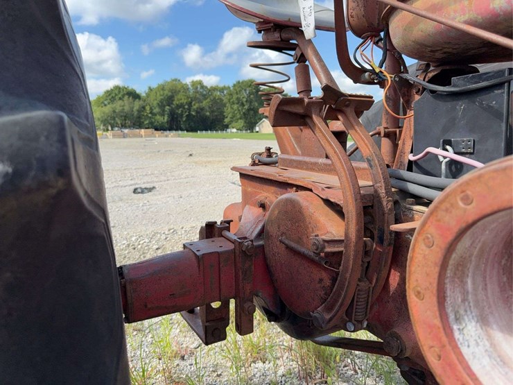 farmall-m-image-34