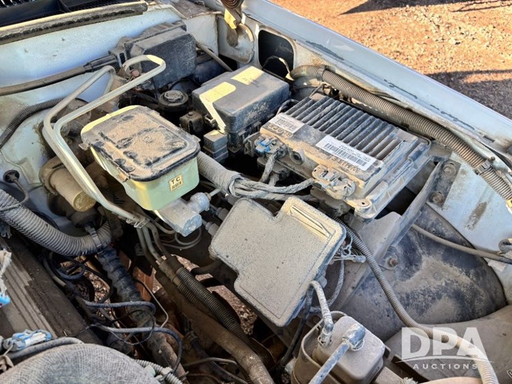 2000-gmc-3500-image-44
