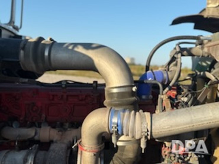 2013-peterbilt-389-truck-(jm627)-image-16