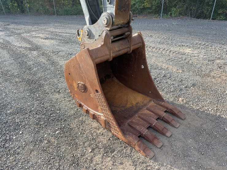 2003-volvo-ec140b-lc-image-12