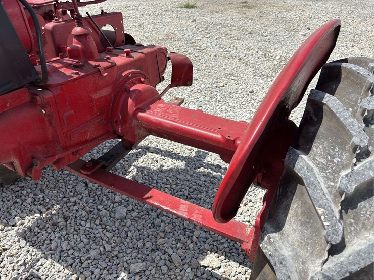 farmall-culti-vision-b-image-39