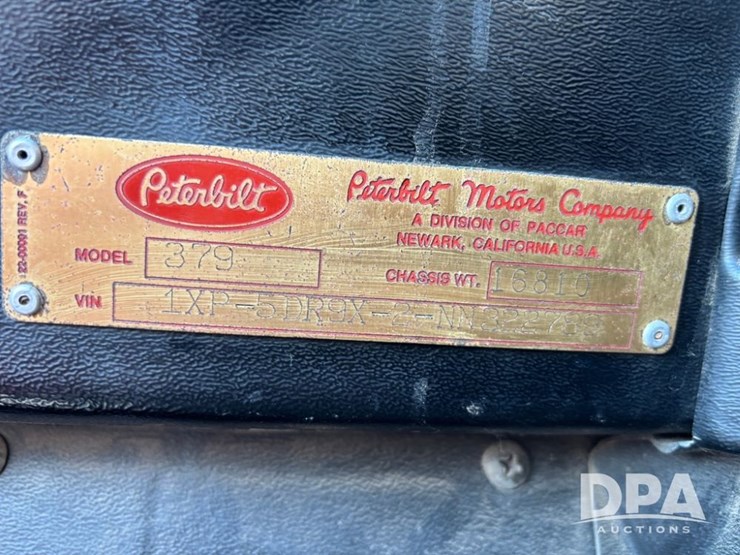 1991-peterbilt-379-image-77