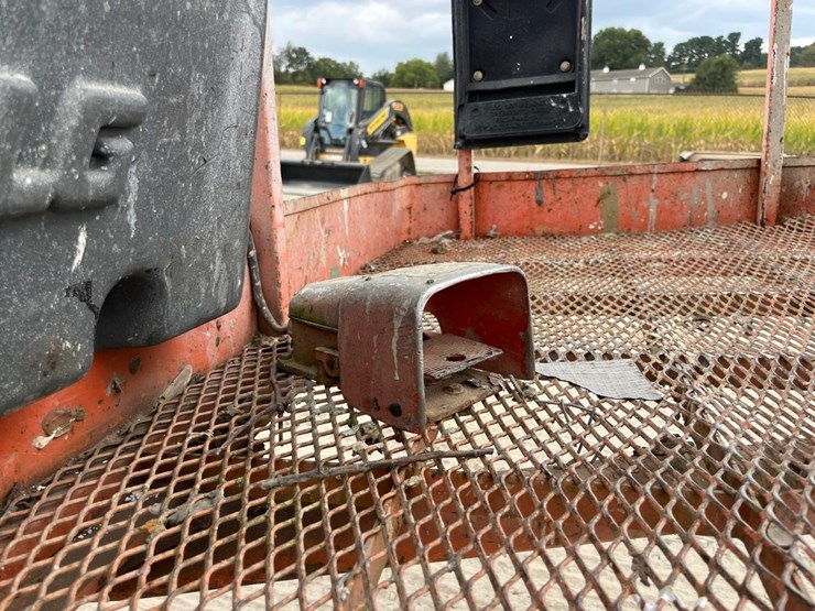 jlg-600s-image-19