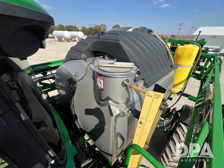 2019-john-deere-r4045-image-60