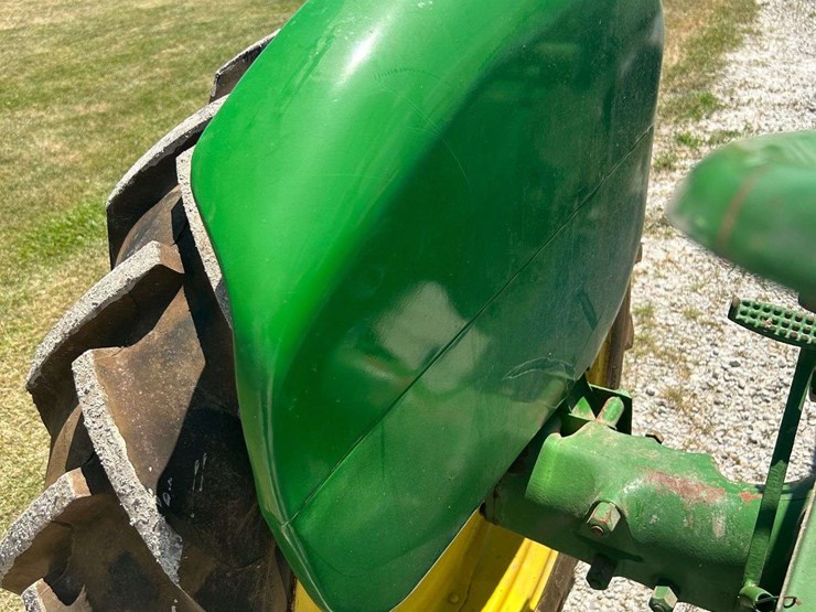 john-deere-h-image-5