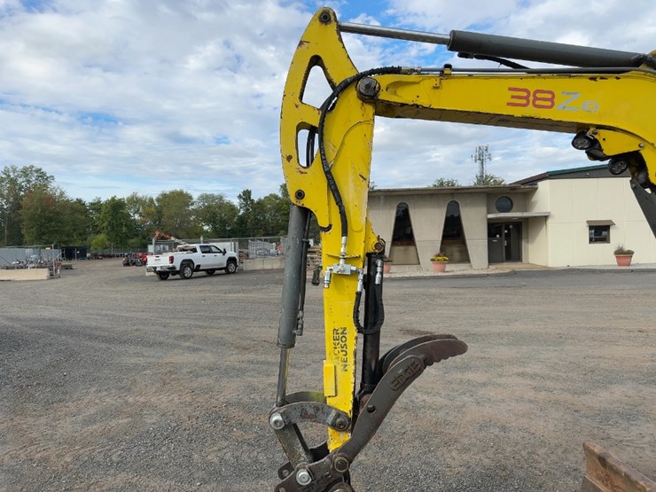 2008-wacker-neuson-38z3-image-14