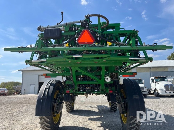 2019-john-deere-r4045-image-37