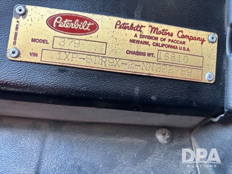 1991-peterbilt-379-image-79
