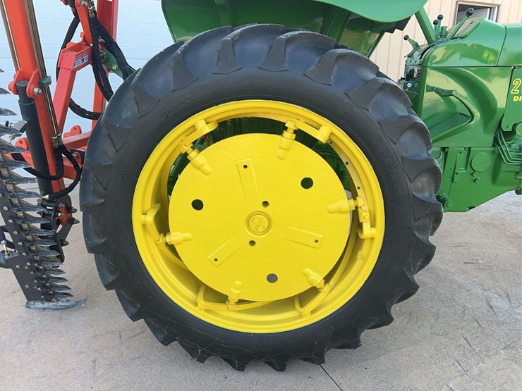1962-john-deere-2010-image-32
