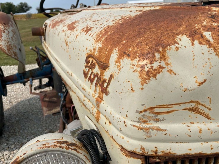 ford-8n-image-14