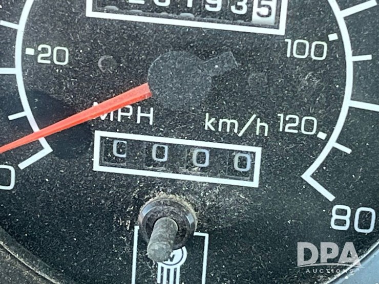 2009-kenworth-t370-image-51