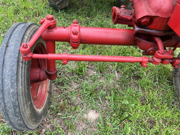 farmall-140-image-20