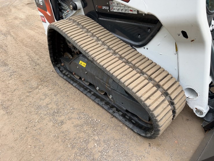 2025-bobcat-t76-image-11