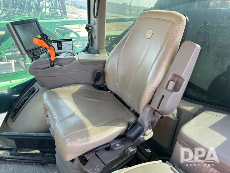 2019-john-deere-r4045-image-37