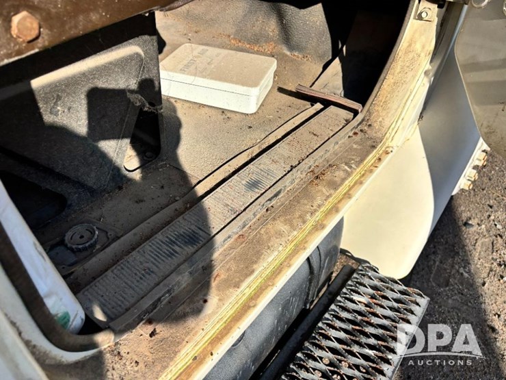 1981-international-1754-bucket-truck-(gp11561,-unit-78228)-image-69