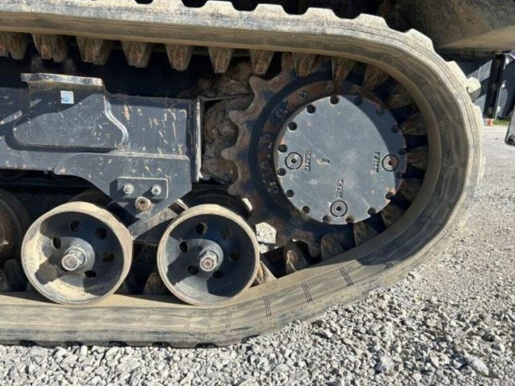 2020-yanmar-c50r-image-47