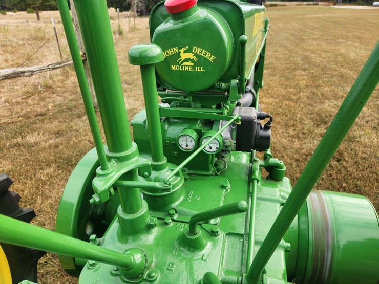 john-deere-b-image-27