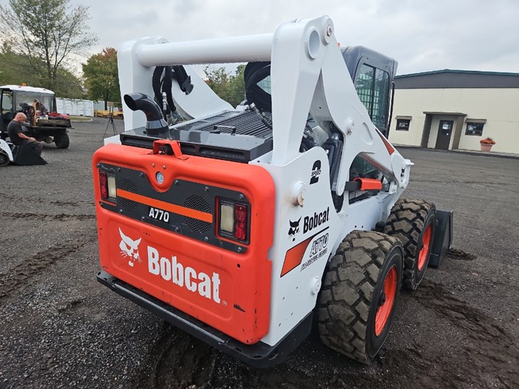 2018-bobcat-a770-image-5