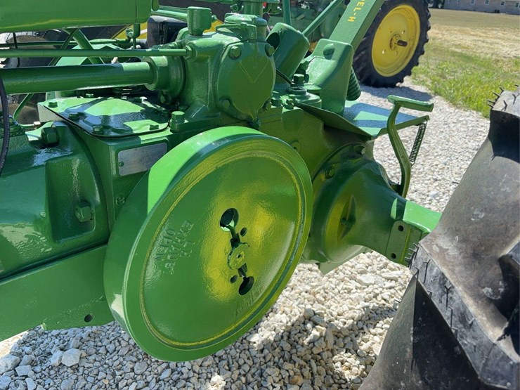 john-deere-h-image-50