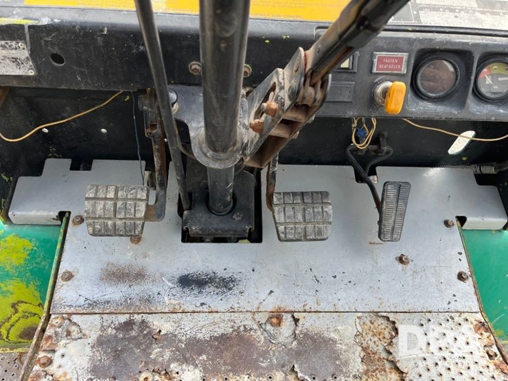 clark-gps25mc-forklift-(jn3106,-unit-3002)-image-26