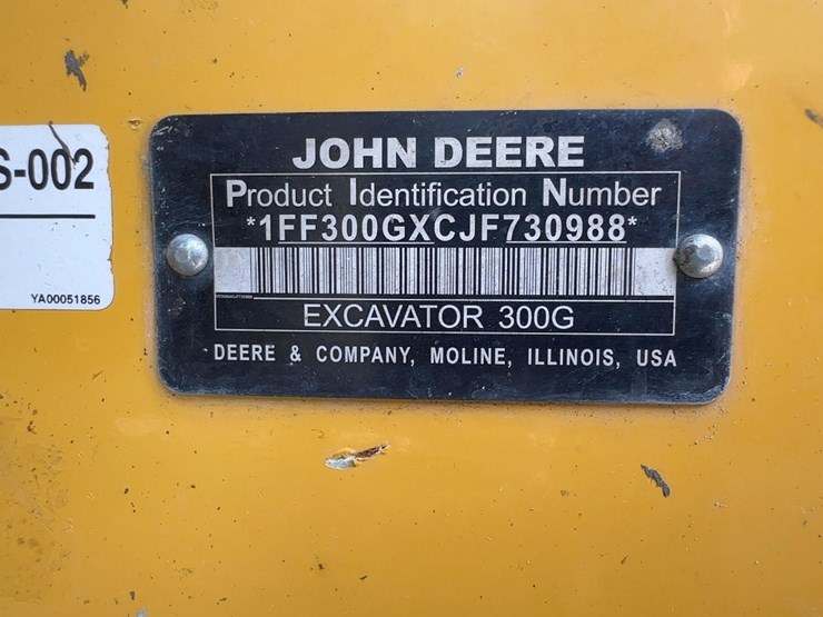 2019-deere-300g-lc-image-41