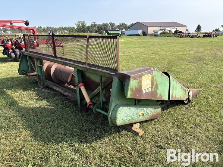 john-deere-653-image-5
