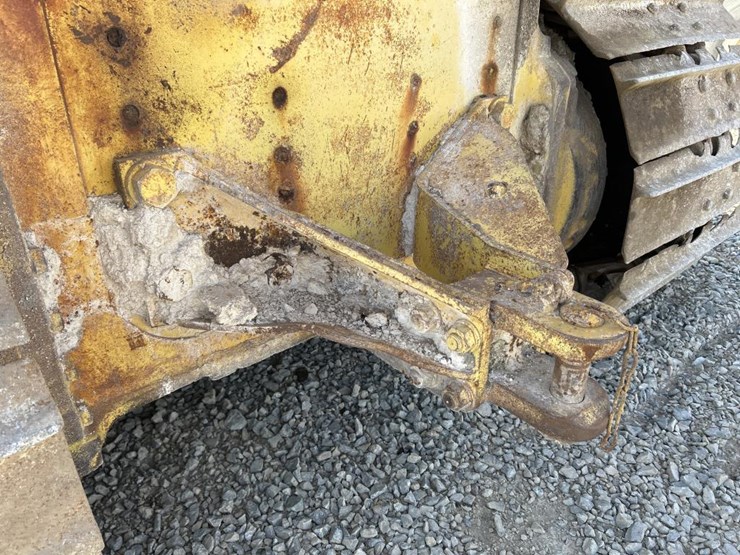 komatsu-d65px-image-26