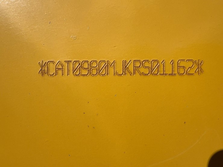 2016-caterpillar-980m-image-32