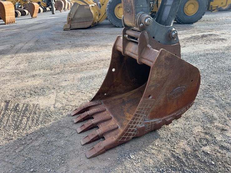 2003-volvo-ec140b-lc-image-9