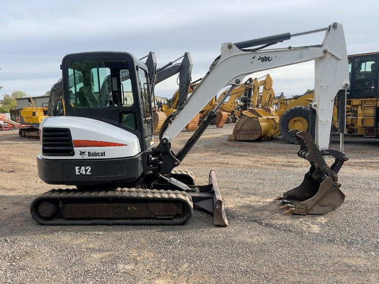 2013-bobcat-e42-image-6