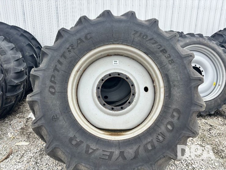 good-year-flotation-tires-(gp11559)-image-13