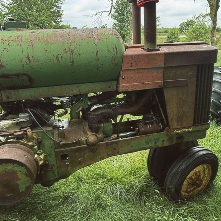 JOHN DEERE 620