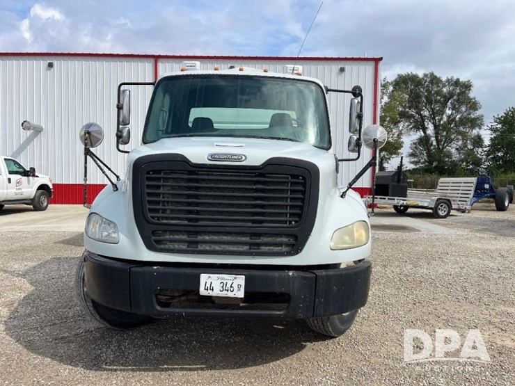 2007-freightliner-dry-tender-truck-(jn3103,-unit-531)-image-3