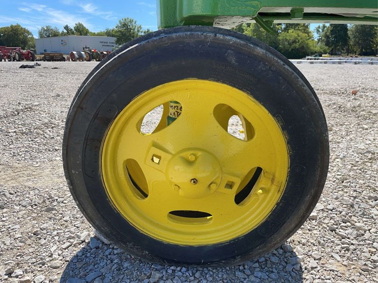 john-deere-h-image-22