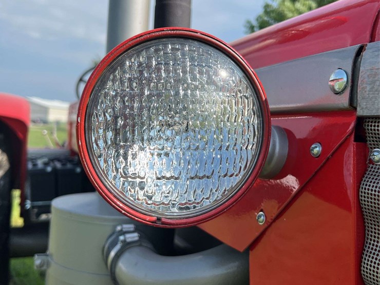massey-ferguson-97-image-13