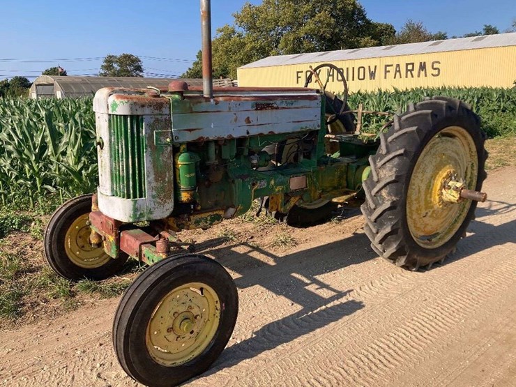 1956-john-deere-420-image-1
