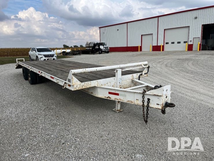 flatbed-trailer-(jn3107,-unit-841)-image-1