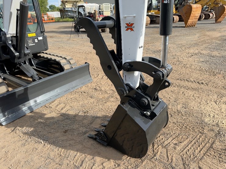 2023-bobcat-e60-image-8