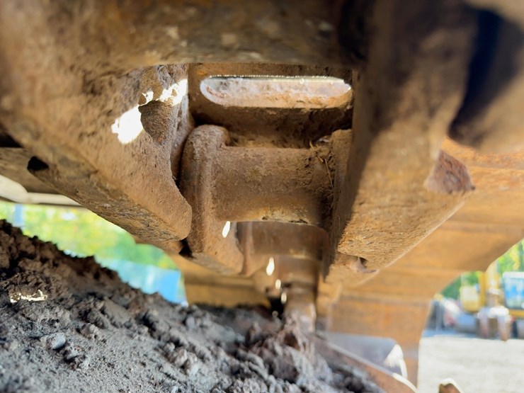 2002-volvo-ec150-image-27