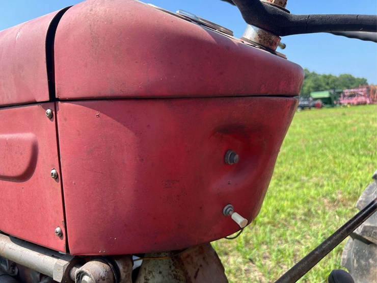 massey-ferguson-50-image-94