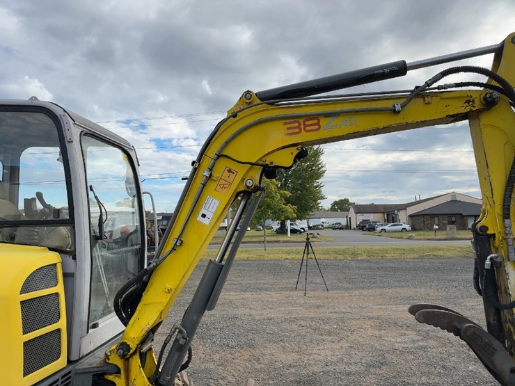 2008-wacker-neuson-38z3-image-11