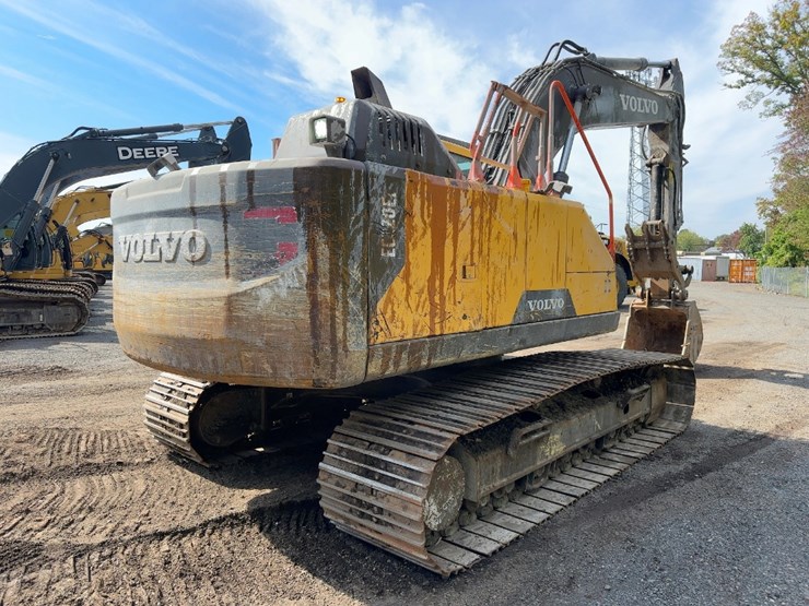 2019-volvo-ec220el-image-5