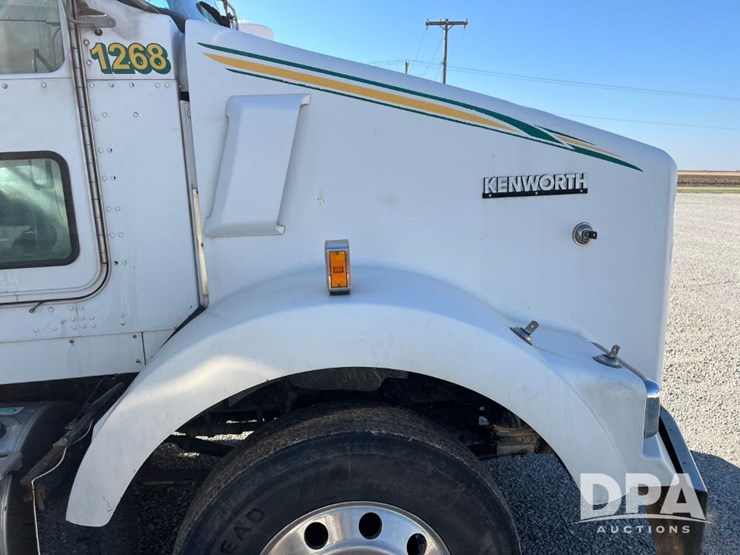 2005-kenworth-t800-image-20