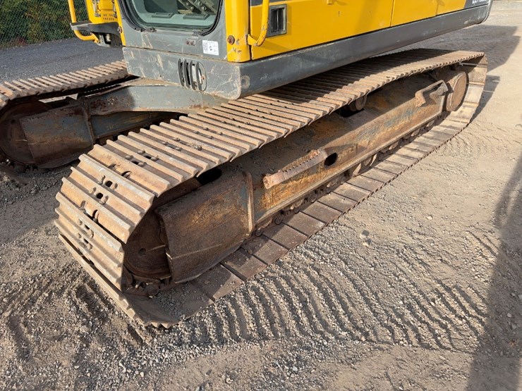 2003-volvo-ec140b-lc-image-30