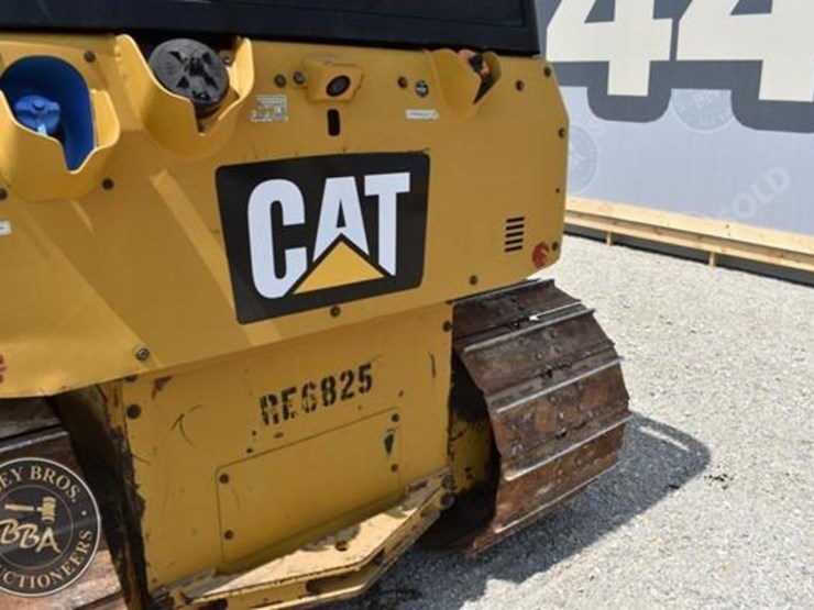 2019-caterpillar-d5k2-lgp-image-52